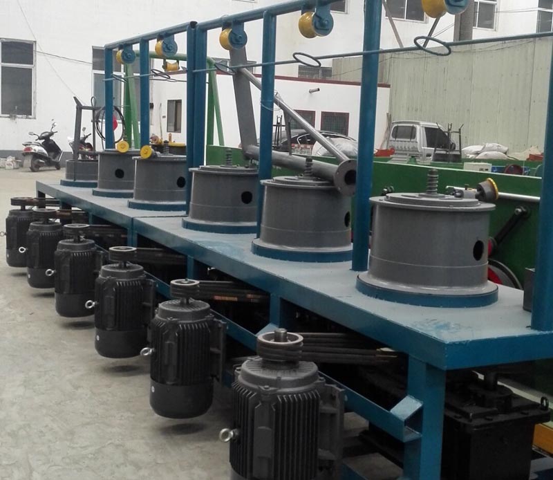 550滑輪型干式拉絲機 550滑輪型干式拉絲機